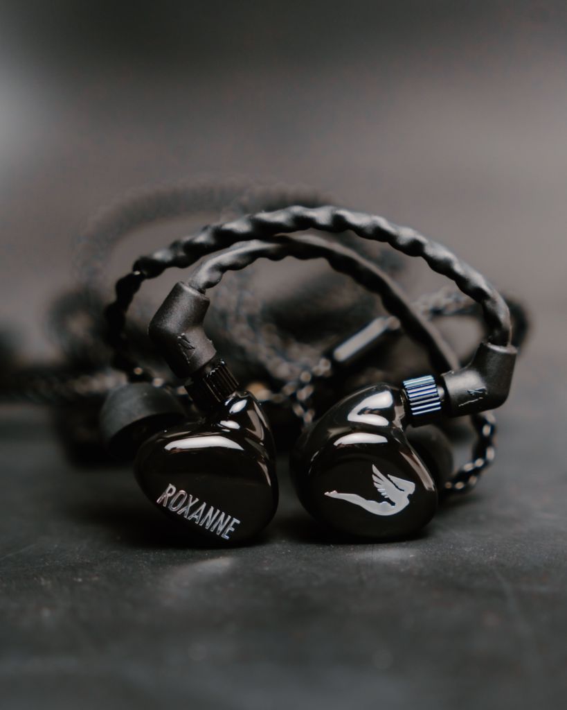 ROXANNE UNIVERSAL (Black)